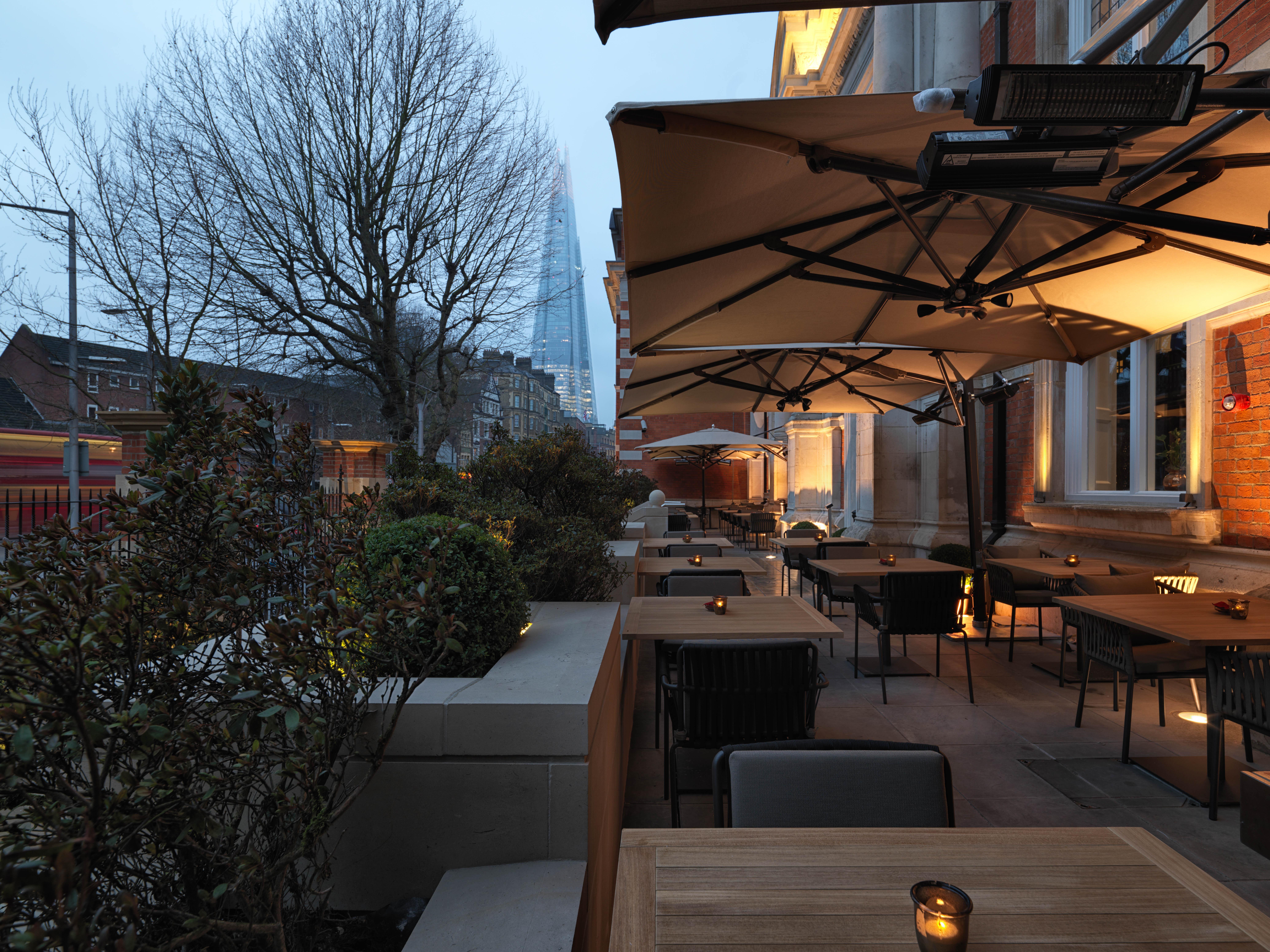 The Lalit London Hotel Exterior photo The terrace at the River Café